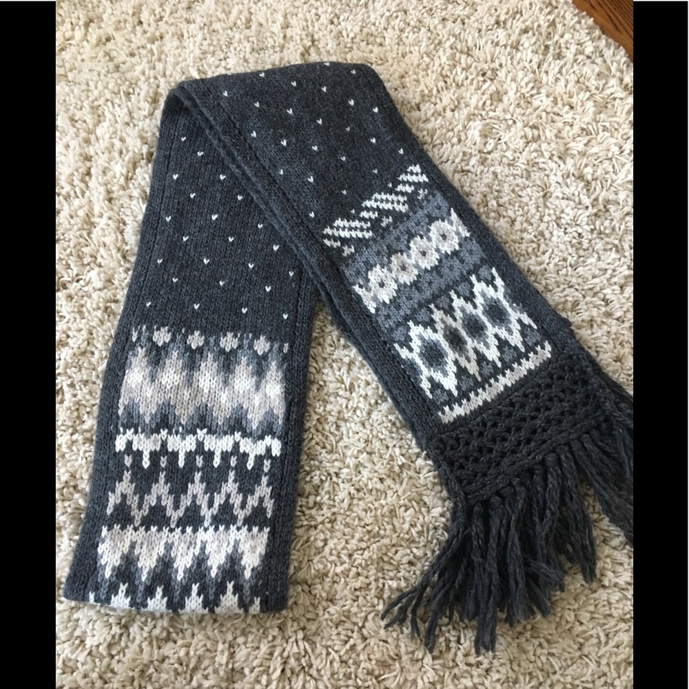 Eddie Bauer Scarf